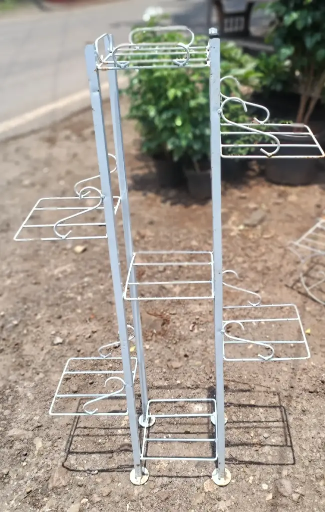 4 to 5 feet stand 